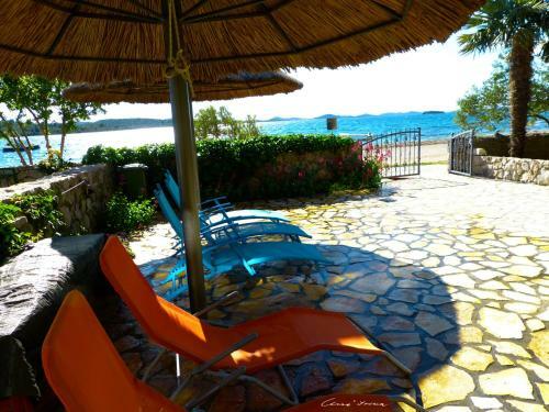 Apartmani Mei? Pirovac