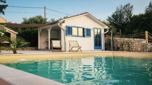 Four Bedrooms Villa Anita