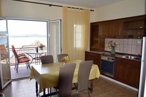 Apartments By The Sea Orebic, Peljesac - 269