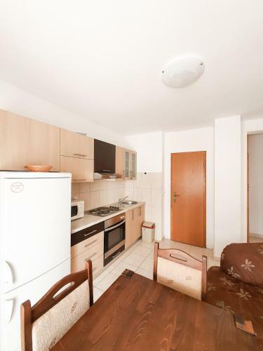 Hostal Apartments Prajo, Orebi?
