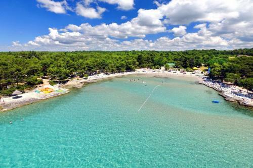 Apartments Bruna - 300m From Beach