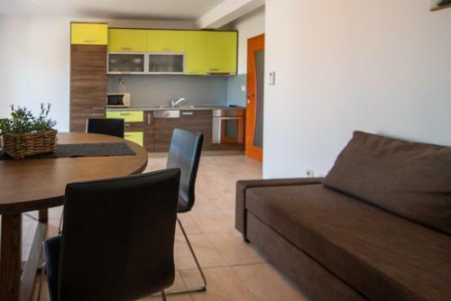 Apartmani Di-ana