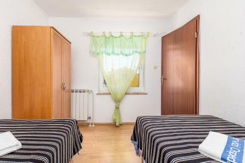 Villa Giani Apartments With Swimming Pool