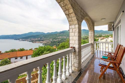 Villa Giani Apartments With Swimming Pool