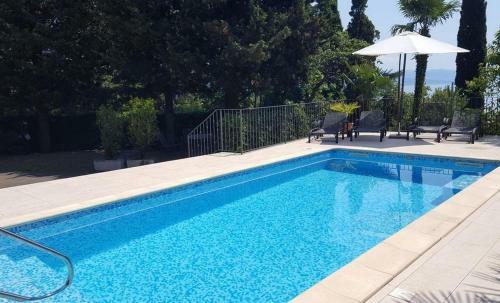 Apartment All For You - With A Swimming Pool