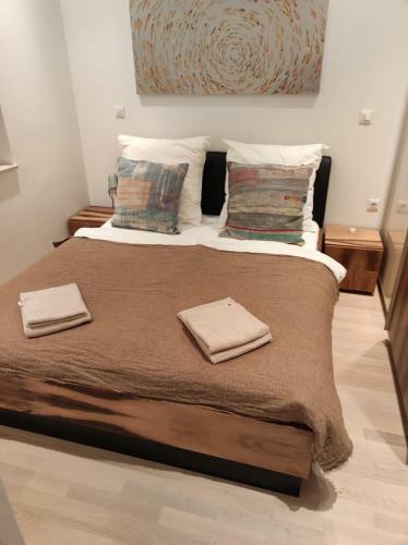 First Row To The Sea - Nautilus Deluxe Apartment