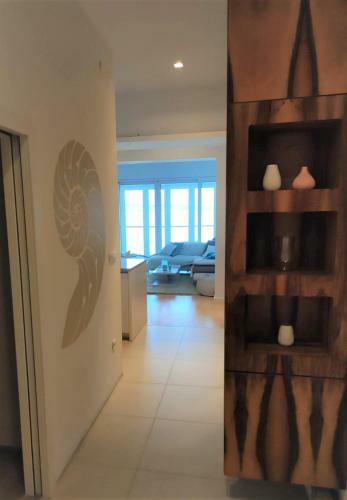 First Row To The Sea - Nautilus Deluxe Apartment