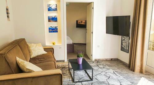 Apartment With Terrace - Gaia - Opatija - Center