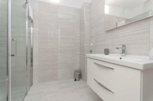 Apartman Mira- Omis