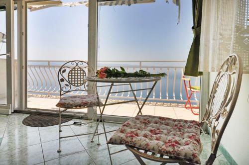 Apartamentos Almissa