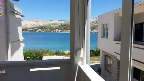 Apartments By The Sea Pag - 17147