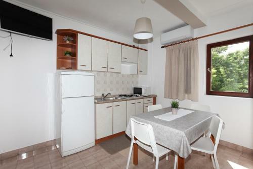 Apartments Spavalo