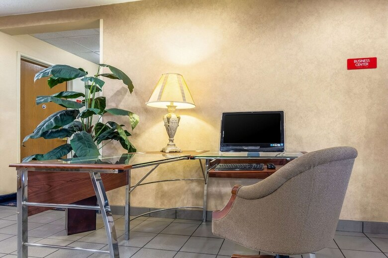 Hotel Econo Lodge Inn & Suites Evansville