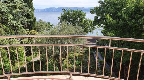 Sea Side Apartments 4*