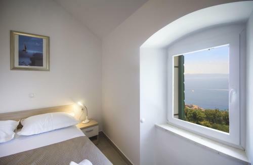Holiday Home Aria With Whirlpool