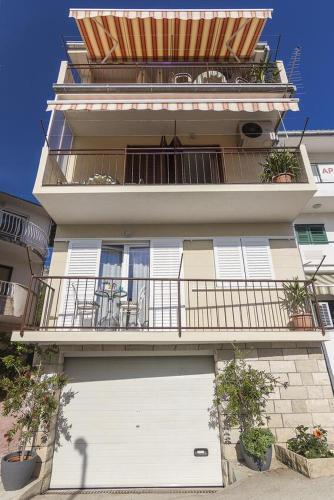 Apartments With A Parking Space Podgora, Makarska - 18811