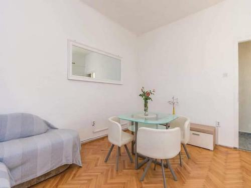Apartment Marjan