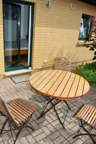 Apartamento Ferienhaus Zum Findling