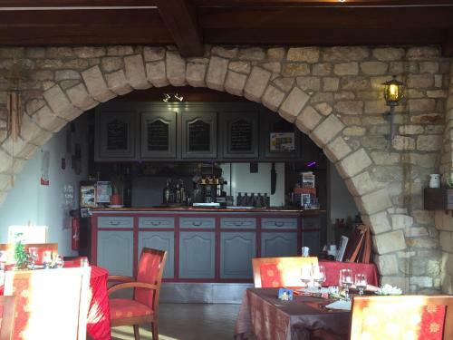 Hotel La Table Des Bons Peres