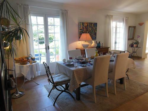 Bed & Breakfast Chambres D'h�tes Saint V�r�d�me