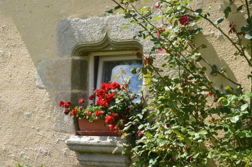 Bed & Breakfast Manoir De Lesplouenan