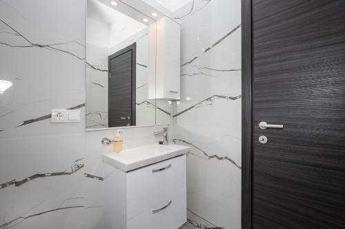 Hostal Apartments Blueview