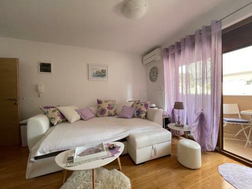 Perla Apartment Postira Island Of Bra?