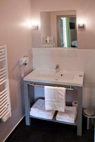 Hotel Le Manoir Des C�dres