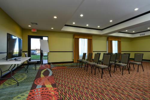 Hotel Holiday Inn Express Alva