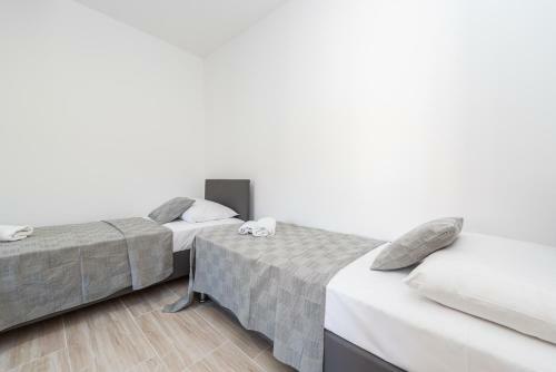 Balen City Central House For 8