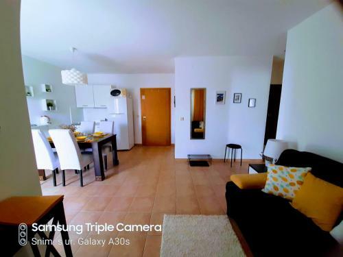 Apartment Loly - A Few Steps To The Beach!