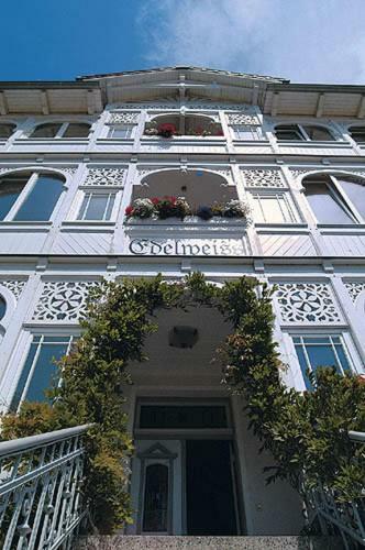 Apartamentos Pension Villa Edelwei�