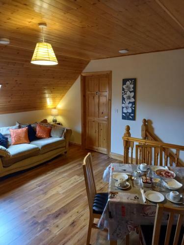 Bed & Breakfast A New U Country Cottage