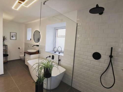 Apartamento Moderne Ferienwohnungen Mit Designbad