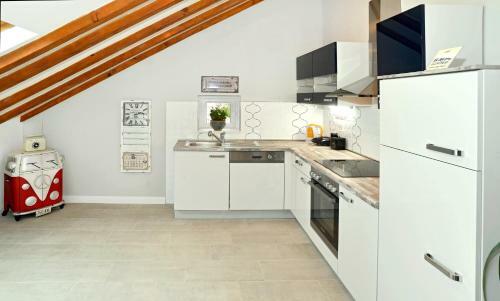 Apartment Holiday In Podstrana