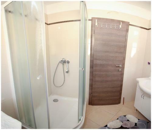 Apartamentos Villa Tina