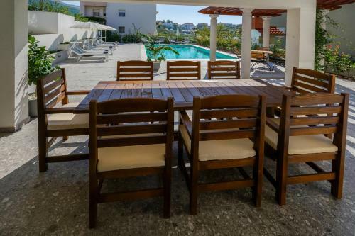 Villa Azalea Apartments A2