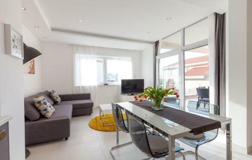Villa Azalea Apartments A2