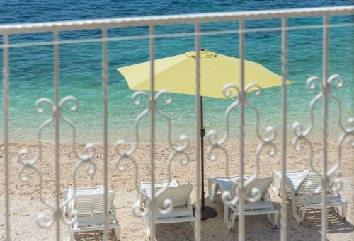 Sunrise Beach Apartments