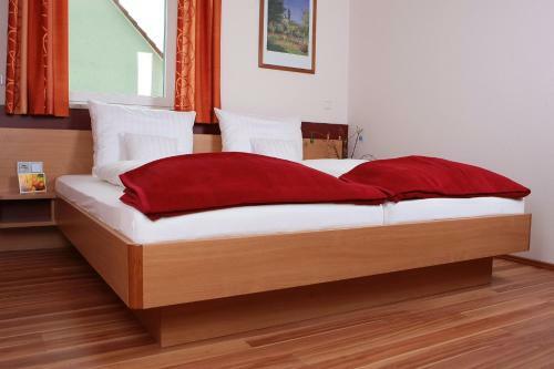 Bed & Breakfast G�stehaus Kleeberger