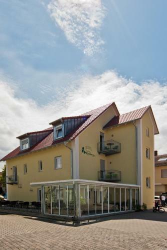 Bed & Breakfast G�stehaus Kleeberger