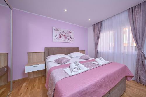 Apartamento M Entire Floor In A Spacious House With Pool