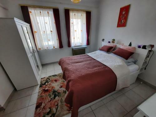 Apartamento Istv�n Vend�gh�z