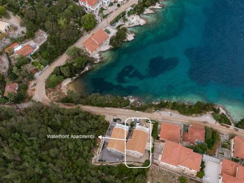 Waterfront Luxury Paradise House Apart3