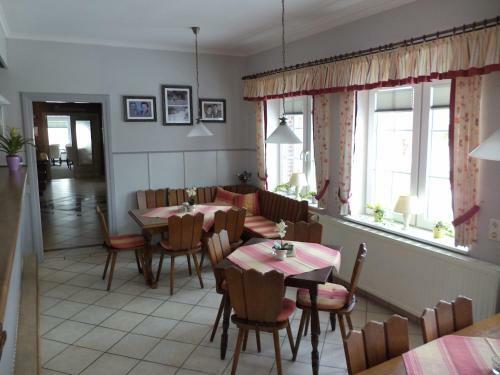 Hostal Landgasthof Fegetasch