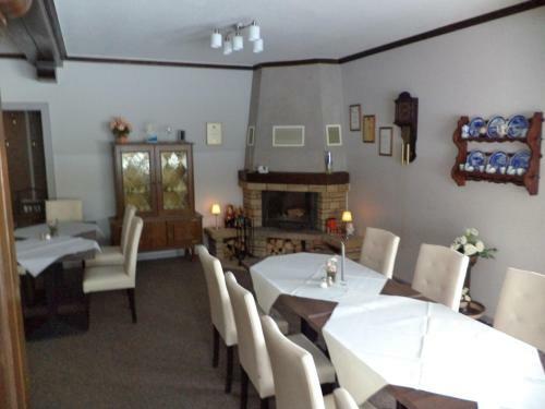 Hostal Landgasthof Fegetasch