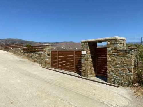 Hostal Andros Homes Sea Side Apartment & Studio