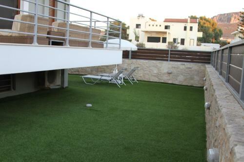 Sunny Villa By The Beach Gournes