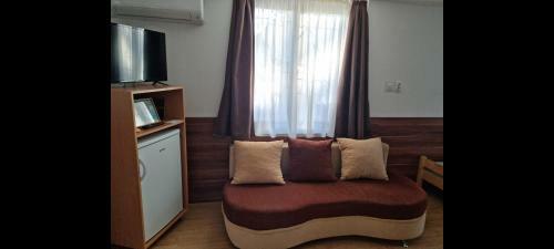 Crystal S�st� Apartman