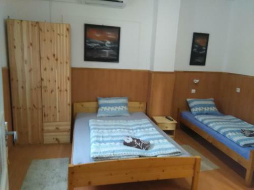 Hostal Muskatliapartman.cs2.